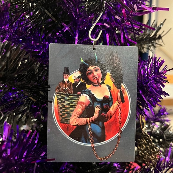 Krampus Ornament Set, Retro Krampus Postcard Greeting Holiday Ornament set - Picture 4 of 13